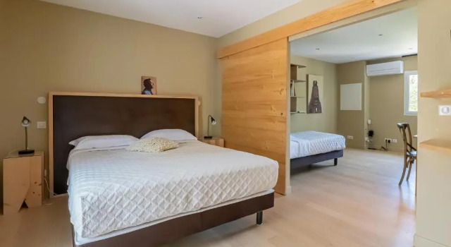 Полулюкс Hostellerie Le Paradou