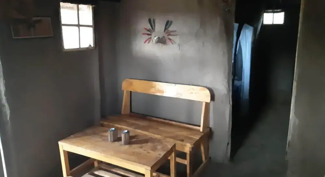 Olonyori Maasai House