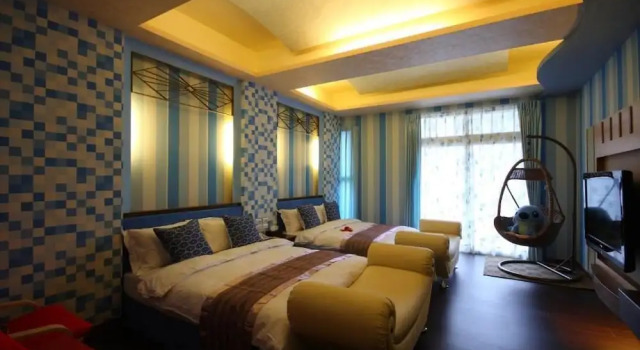 See Railway B&B, Забронировать Отель «постель и завтрак» Отели Хуалянь с завтраком, рядом с Meilun Mountain Park, Завтраки
