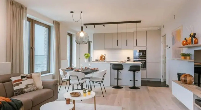Apartment With Fantastic View Terrace and Parking, Rezerwuj Apartament Hotele w Bruksela z parkingiem, Parking