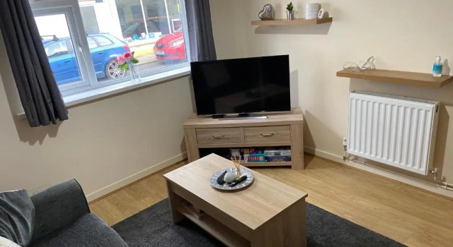 Cosy 3-bedroom house, stones throw to beach, Забронировать Отель Уэймут Jurassic Coast