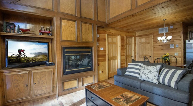 Simple Pleasures by Heritage Cabin Rentals