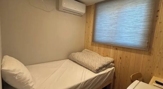 Одноместный номер Deluxe Insadong R Guesthouse