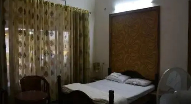 Grape County Eco Resorts, Buchen Sie Hotel Trimbak Maharashtra