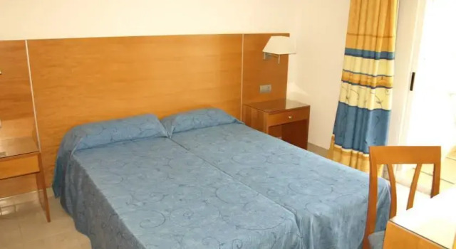 Apartamentos Balansat, Book Apartment Hotels in Ibiza with a Pool, Swimming Pool