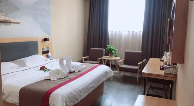 Номер Business Thank Inn Hotel He'nan Zhengzhou Xinzheng City North China Road Xuanyuan Lake