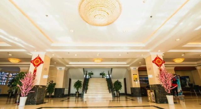 Urumqi Conch Hotel (Diwopu International Airport Branch), Book Hotel Hoteller i Xinjiang med parkering, Parkering