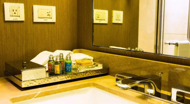 Номер Standard Ambassador Hotel Taipei