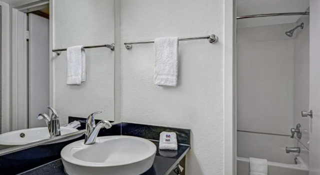 Номер Standard Motel 6-Tallahassee, FL - Downtown