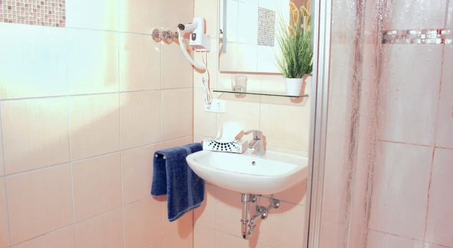 Номер Economy Sunny Hotel Straubing