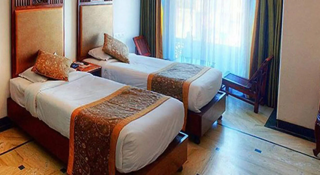Nahargarh Haveli-Near Train station Metro, Забронировать Отель СПА-отели Джайпура, SPA-услуги