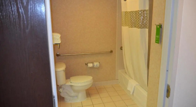 Двухместный люкс Hampton Inn Memphis-Southwind