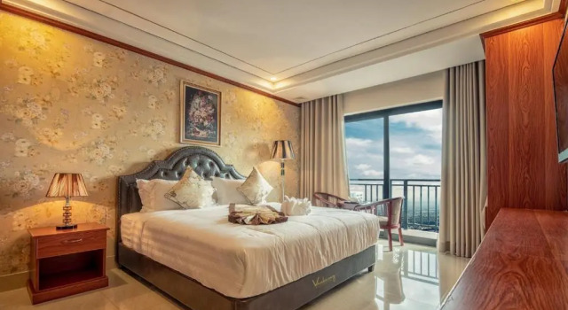 Номер Standard с балконом VANHSENG BOUTIQUE VIENTIANE HOTEL