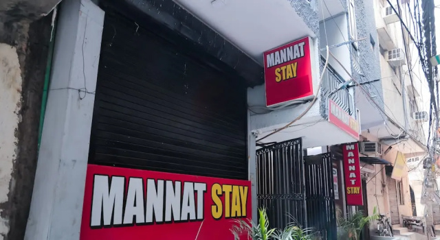 Roomshala 127 Mannat Stay