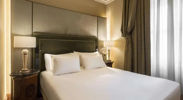 Двухместный номер Superior NH Collection Prague Carlo IV