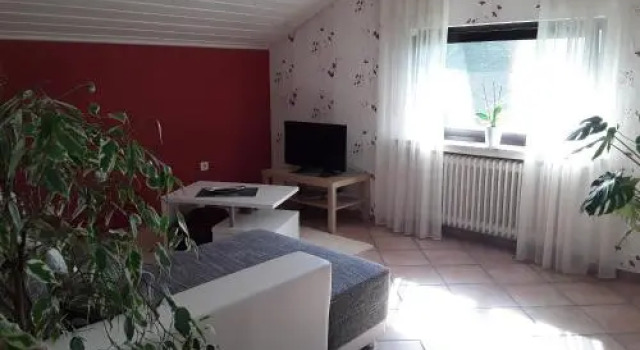 Ferienwohnung am Zeitenweg, Забронировать Отель Виндек 