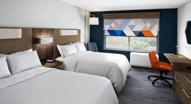 Двухместный номер Standard с видом на озеро Holiday Inn Express and Suites Oscoda by IHG