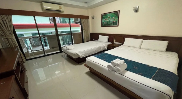 Номер Standard One World One Home Patong 1
