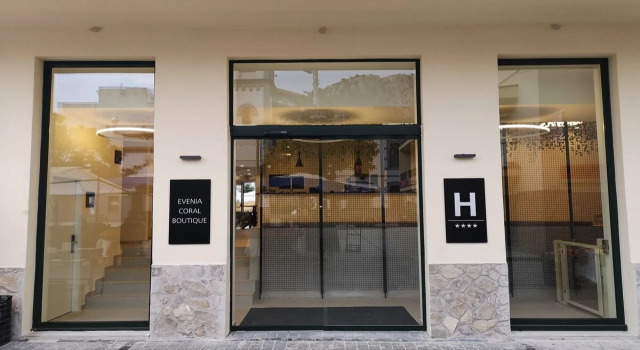Hotel Coral Boutique by gaiarooms, Забронировать Бутик-отель Торроэлья-де-Монгри Baix Empordà