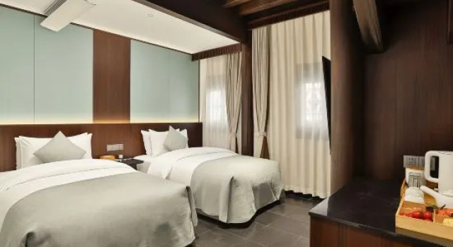 Семейный люкс Дуплекс Hangzhou Huhengmao Former Residence · SCHOLARS BOUTIQUE Hotel