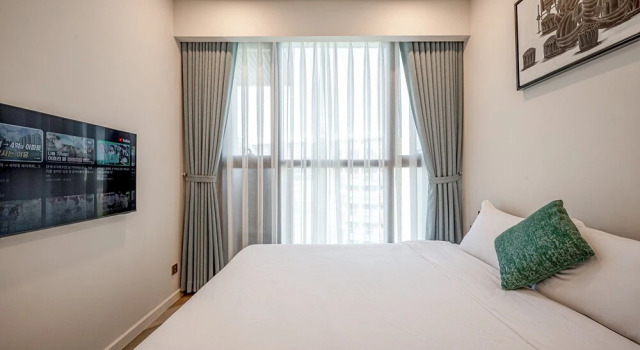Апартаменты Deluxe c 1 комнатой с балконом и с видом на город The Metropole Sai Gon Residences
