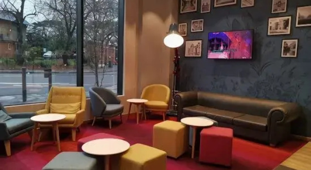 Travelodge Plus London Manor House