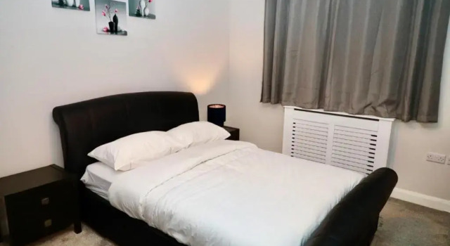 Lovely 2- bedroom Apartment in Belfast, Забронировать Апартаменты/квартира Апартаменты Белфаста, рядом с Тюрьма Крамлин-Роуд в Белфасте, Апартаменты/квартира