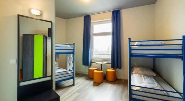 Кровать в общем номере a&o Dortmund Hauptbahnhof