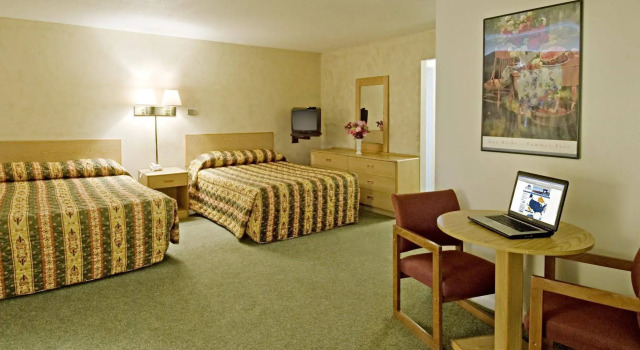 Americas Best Value Inn Greeley, Reserva ahora Hotel Hoteles en Evans con desayuno, Desayunos