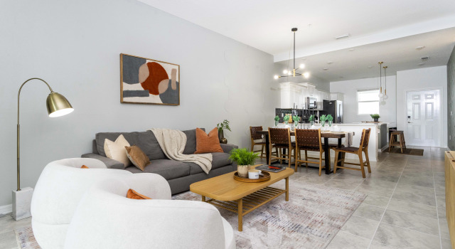 Gorgeous 2Bd Apto Close to Disney @ Storey Lake 404 3191, Varaa Hotelli Orlando Kissimmee