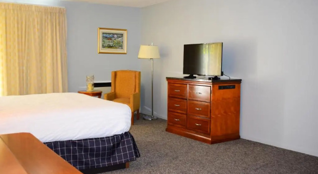Номер Standard Dundee Resort & Golf Club