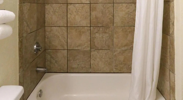 Двухместный номер Standard Greenville Pelham Inn by IHG