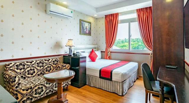 Collection O Emerald Luxury Apartment - Near SECC