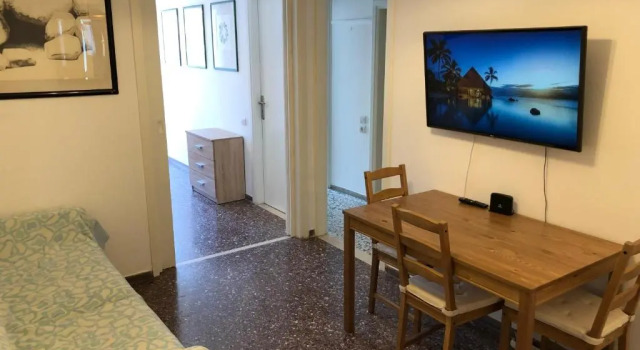 Апартаменты Metaxourgio spacious two bedroom apartment