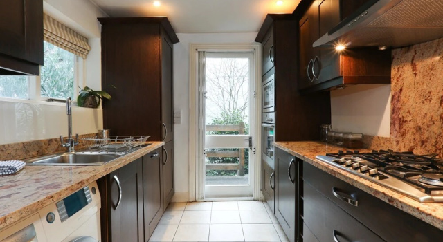 Апартаменты Comfort The Chelsea Apartment