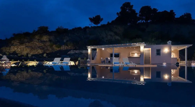 Вилла Villa in Peloponnese With Pool