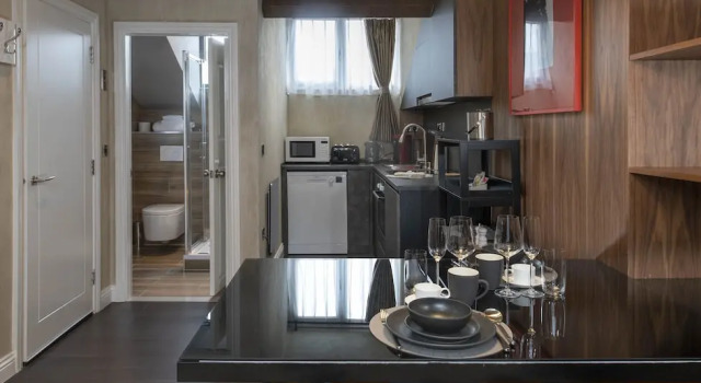 Апартаменты Trueman Court Luxury Serviced Apartments