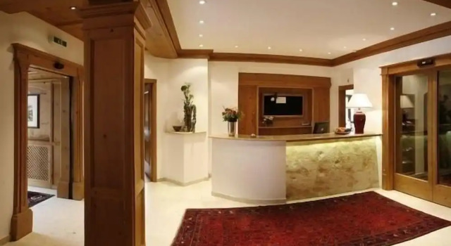 Hotel Zum Pinzger, Rezervovat Hotel Hotely v Tyrolsko se snídaní, Snídaně
