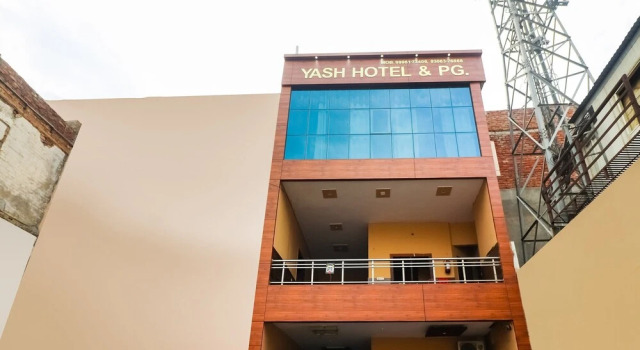 Spot On 62209 Yash Hotel, Забронировать Отель Хисар штат Харьяна, рядом с Hisar Railway Station