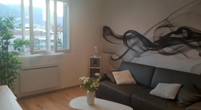Апартаменты Cosy T2-Gare de Grenoble