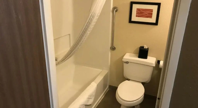 Номер Standard Comfort Inn