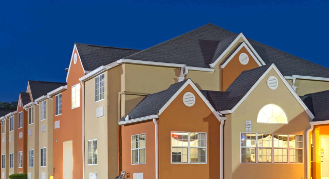 Microtel Inn by Wyndham - Murfreesboro, Buchen Sie Hotel Murfreesboro Tennessee