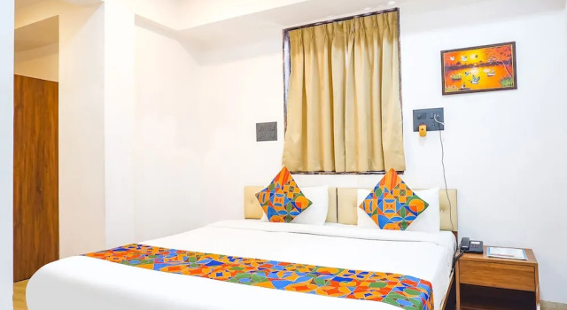Номер Deluxe Treebo Trend Atithi Regency