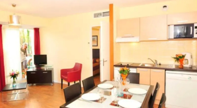 Кровать в общем номере Apparthôtel Odalys City - Antibes Olympe