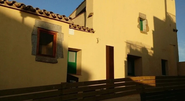Can Bota, Reservar Hotel Vilajuiga 