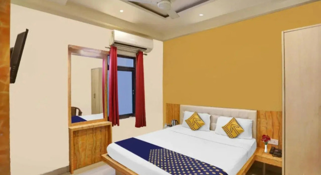 SPOT ON Hotel Harmony, Забронировать Отель Отели Праяградж 3 звезды, 3*