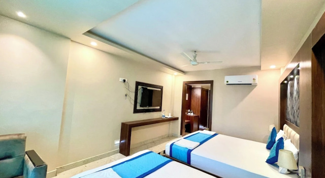 Sambit Palace, Book Hotel Hotels in Puri with Parking, Parking