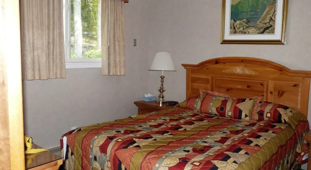 Crestwood Inn, Prenota Hotel Port Carling Muskoka