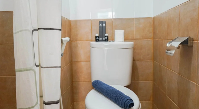 Номер Standard Cozy 2BR for 3 Pax Green Pramuka Apartment