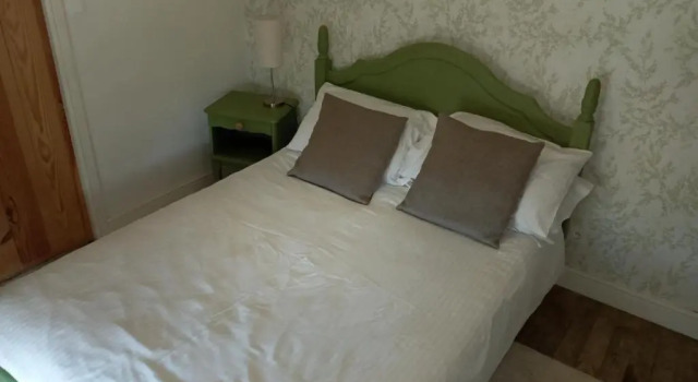 Chez Gondat Chambre d'hotes, Rezerwuj Bed and Breakfast Hotele w Haute-Vienne z basenem, Basen